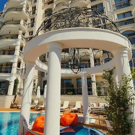 луксозен апартамент с 2 спални в Harmony Suites 11 شقة